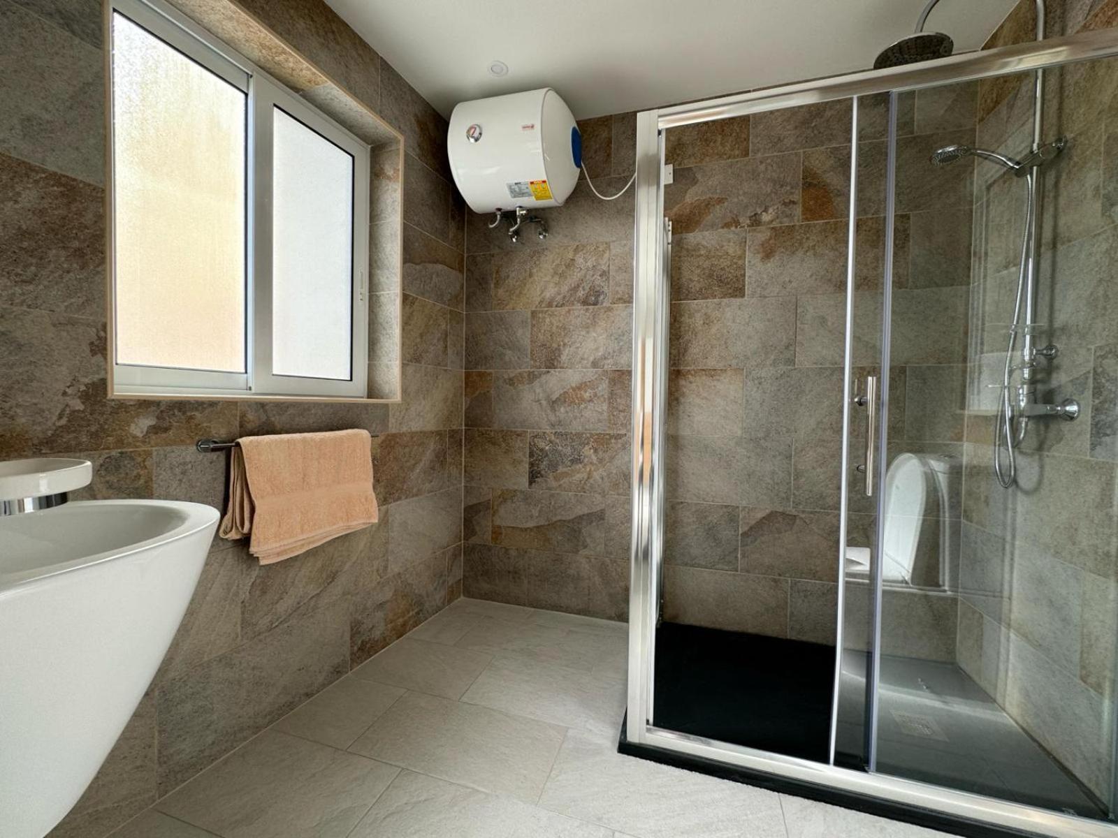 Luxury & Modern Two Bedroom Marsaskala Apartment Екстер'єр фото